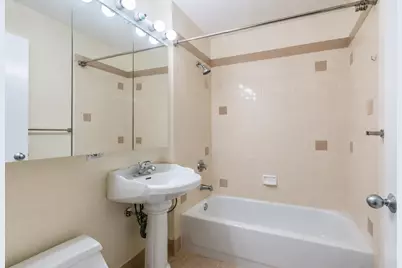 4-74 48th Avenue #14-M, New York City, NY 11109 - Photo 8