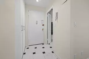 555 Kappock St, Bronx, NY 10463 - Photo 2