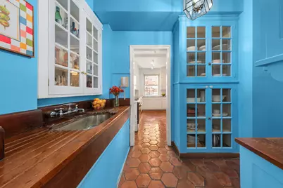 320 E 72nd Street #6A, New York City, NY 10021 - Photo 4