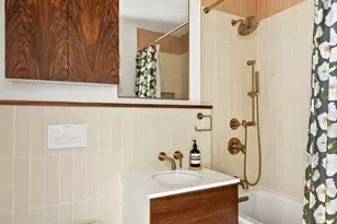 651 Vanderbilt St, Brooklyn, NY 11218 - Photo 2