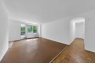 303 W 66th St, New York, NY 10023 - Photo 2