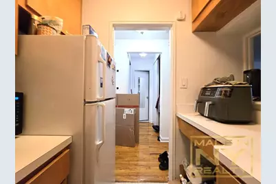 320 W 30th Street #4E, New York City, NY 10001 - Photo 4