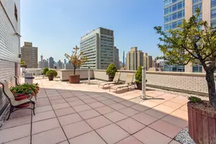 500 E 83rd St, New York City, NY 10028 - Photo 10