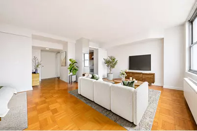 500 E 83rd Street #14M, New York City, NY 10028 - Photo 2