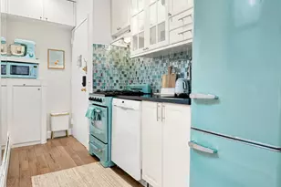 788 9th Ave, New York, NY 10019 - Photo 8