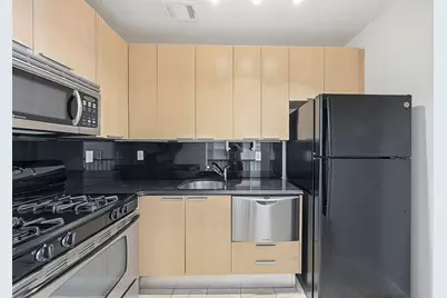 198 21st Street #1-B, Brooklyn, NY 11232 - Photo 6