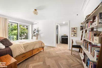 333 E 82nd Street #3A, New York, NY 10028 - Photo 8