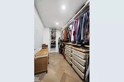 333 E 82nd Street #3A, New York, NY 10028 - Photo 10
