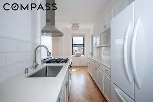 245 W 107th St, New York City, NY 10025 - Photo 4