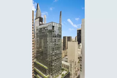 641 Fifth Avenue #29C, New York City, NY 10022 - Photo 4