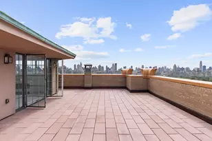 241 Central Prk W, New York City, NY 10024 - Photo 28