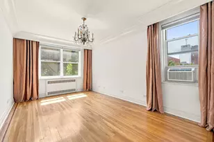 310 W 55th St, New York, NY 10019 - Photo 4