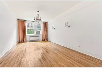 310 W 55th Street #4C, New York City, NY 10019 - Photo 2