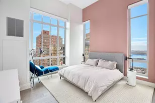 200 E 95th St, New York City, NY 10128 - Photo 4