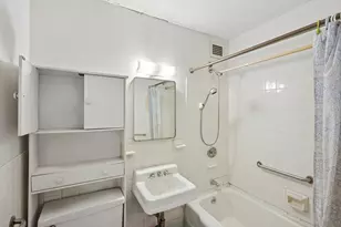 180 Park Row, New York, NY 10007 - Photo 8