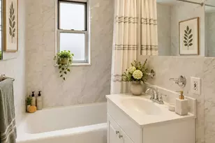 136 E 56th St, New York City, NY 10022 - Photo 12