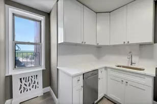 5650 Netherland Ave, New York City, NY 10471 - Photo 4