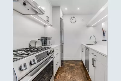 415 E 37th Street #9-L, New York City, NY 10016 - Photo 2