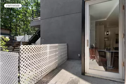 196 Scholes Street #1B, Brooklyn, NY 11211 - Photo 6