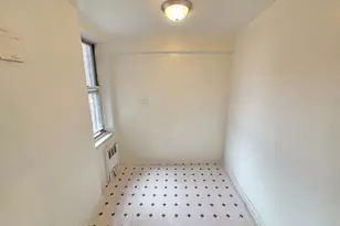 1475 Thieriot Ave, New York City, NY 10460 - Photo 10