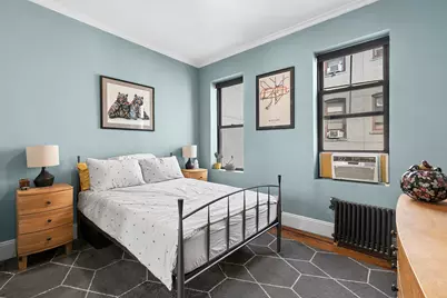 24-51 38th Street #C2, Astoria, NY 11103 - Photo 4