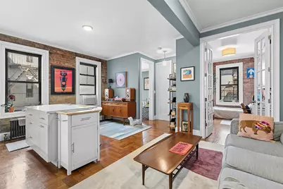 24-51 38th Street #C2, Astoria, NY 11103 - Photo 2