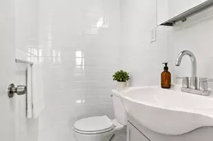 1530 E 8th St, New York City, NY 11230 - Photo 6