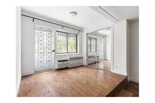 85 8th Ave, New York City, NY 10011 - Photo 2