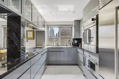 360 E 72nd Street #B1409, New York City, NY 10021 - Photo 6