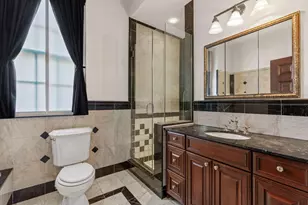 1021 Park Ave, New York City, NY 10028 - Photo 16