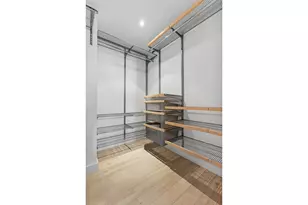 322 W 57th St, New York City, NY 10019 - Photo 8