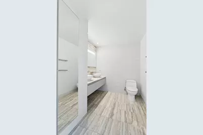 322 W 57th Street #38D1, New York City, NY 10019 - Photo 4