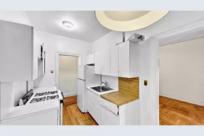 1802 Ocean Parkway #D14, Brooklyn, NY 11223 - Photo 4