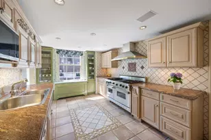 1 Beekman Pl, New York City, NY 10022 - Photo 12