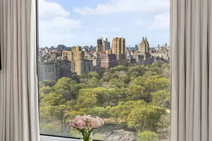 160 Central Park S, New York, NY 10019 - Photo 8