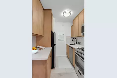 211 E 53rd Street #10-G, New York City, NY 10022 - Photo 4