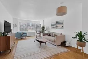 211 E 53rd St, New York City, NY 10022 - Photo 1