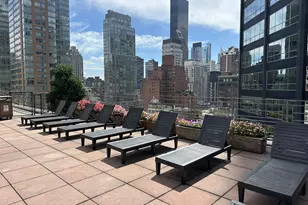 211 E 53rd St, New York City, NY 10022 - Photo 8