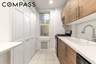 39-25 51st St, New York City, NY 11377 - Photo 12
