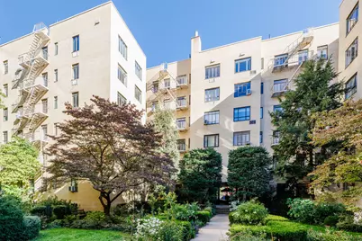 255 W 23rd Street #3BE, New York City, NY 10011 - Photo 12