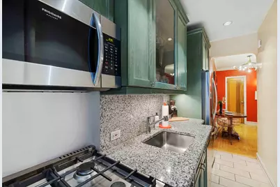 255 W 23rd Street #3BE, New York City, NY 10011 - Photo 4