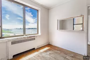 15818 Riverside Dr W, New York, NY 10032 - Photo 4