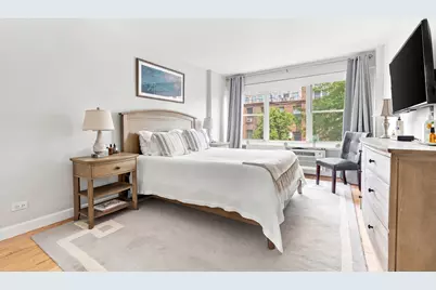 435 E 65th Street #6K, New York City, NY 10065 - Photo 4