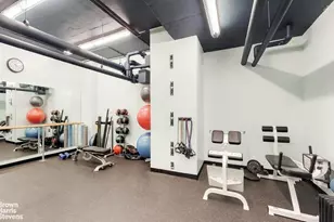 300 E 74th St, New York City, NY 10021 - Photo 20