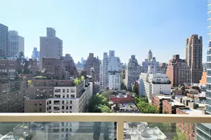 300 E 74th St, New York City, NY 10021 - Photo 18