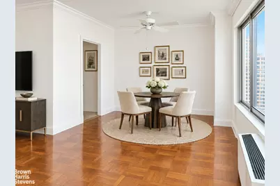 300 E 74th Street #17E, New York City, NY 10021 - Photo 4