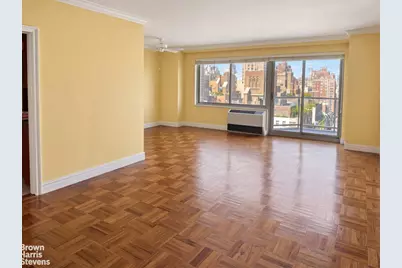 300 E 74th Street #17E, New York City, NY 10021 - Photo 2