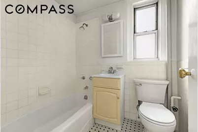 333 E 43rd Street #109, New York, NY 10017 - Photo 8