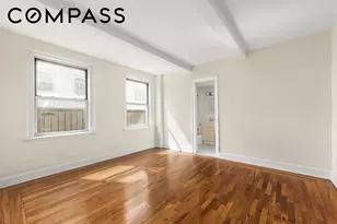 333 E 43rd St, New York City, NY 10017 - Photo 2