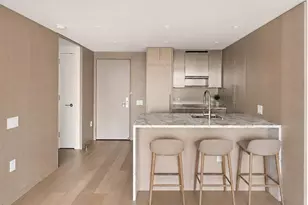 111 W 56th St, New York City, NY 10019 - Photo 4